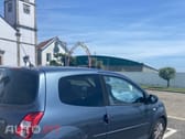 Renault Twingo rip curl
