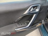 Peugeot 2008 1.2 VTi Active