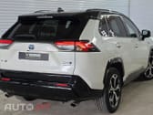 Toyota RAV4 2.5 Plug-in Hybrid Square Collection