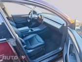 Tesla Model Y Long Range Dual Motor I.V.A DEDUTIVEL