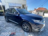 Mitsubishi Outlander 2.2 DI-D Instyle Navi