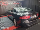 Jaguar XE 2.0 D Prestige Aut.