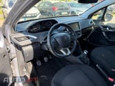 Peugeot 208 1.2 PureTech Signature