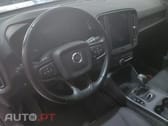 Volvo XC40 1.5 T3 Momentum Tech Edition