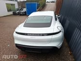 Porsche Taycan Base