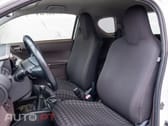 Toyota iQ 1.0 VVT-i 2 NAVI+Bluetooth