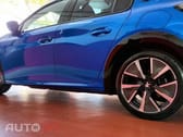 Peugeot E-208 GT