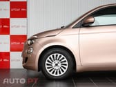 Fiat 500e Action