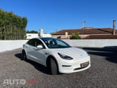 Tesla Model 3 Tração Traseira