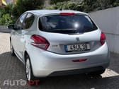 Peugeot 208 1.6 BlueHDi Style