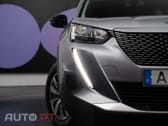 Peugeot E-2008 50 kWh Active
