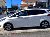 Kia Carens 1.7 CRDi 115 Dream Team Edition