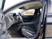 Volvo V60 2.0 B4 Essential Auto