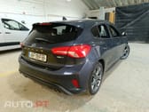 Ford Focus 1.0 EcoBoost MHEV ST-Line X