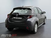 Toyota Yaris 1.5 Hybrid Dynamic Business + Stage Academy