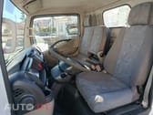 Nissan Cabstar 2.5 DCI 130cv Basculante