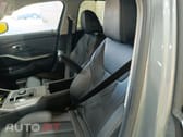 BMW 330 e Touring Auto