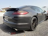 Porsche Panamera Turbo PDK