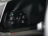 Volkswagen Golf 1.5 eTSI OPF DSG R-Line