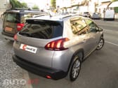 Peugeot 2008 1.2 PureTech Signature