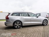 Volvo V60 2.0 B3 Momentum Advantage
