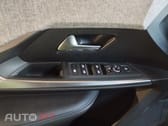 Peugeot E-5008 73 kWh GT