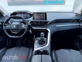 Peugeot 3008 1.2 PureTech Allure J18