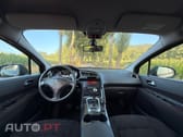 Peugeot 3008 1.6 HDi Executive CMP6
