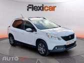 Peugeot 2008 1.2 PureTech Style