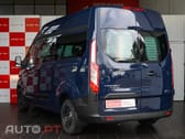 Ford Transit Custom Adaptada p/ 3 cadeiras de rodas