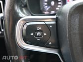 Volvo XC40 Hibrido-Gasolina