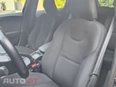 Volvo V40 D2