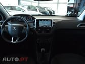 Peugeot 208 1.2 PureTech Signature