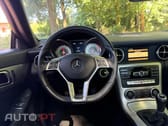 Mercedes-Benz SLK 200 Outro