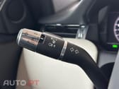 Land Rover Discovery Sport P300e R-Dynamic