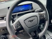 Ford Mustang Mach-E 75.7 kWh Base