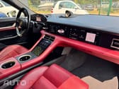 Porsche Taycan Base
