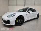 Porsche Panamera 4 e-hybrid