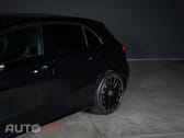 Mercedes-Benz A 250 e AMG Line