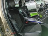 Renault Clio Outro