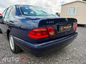 Mercedes-Benz E 220 D Classic