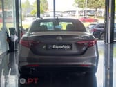 Alfa Romeo Giulia 2.2 D 