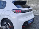 Peugeot 208 PureTech 100 EAT8 Allure
