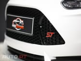Ford Focus 2.0 EcoBoost ST c/ Pack Pele Desportiva
