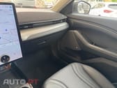 Ford Mustang Mach-E 75.7 kWh Base