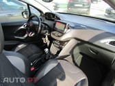 Peugeot 2008 1.5 BlueHDi Allure