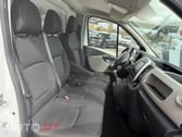 Renault Trafic 1.6 dCI 3LUG c/GPS Iva Dedutível