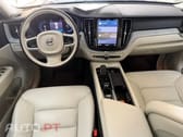 Volvo XC60 2.0 T6 PHEV Core AWD