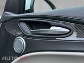 Alfa Romeo Stelvio V6 2.9 Bi-Turbo AT8-Q4 Quadrifoglio