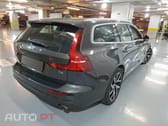 Volvo V60 2.0 T4 Momentum Plus